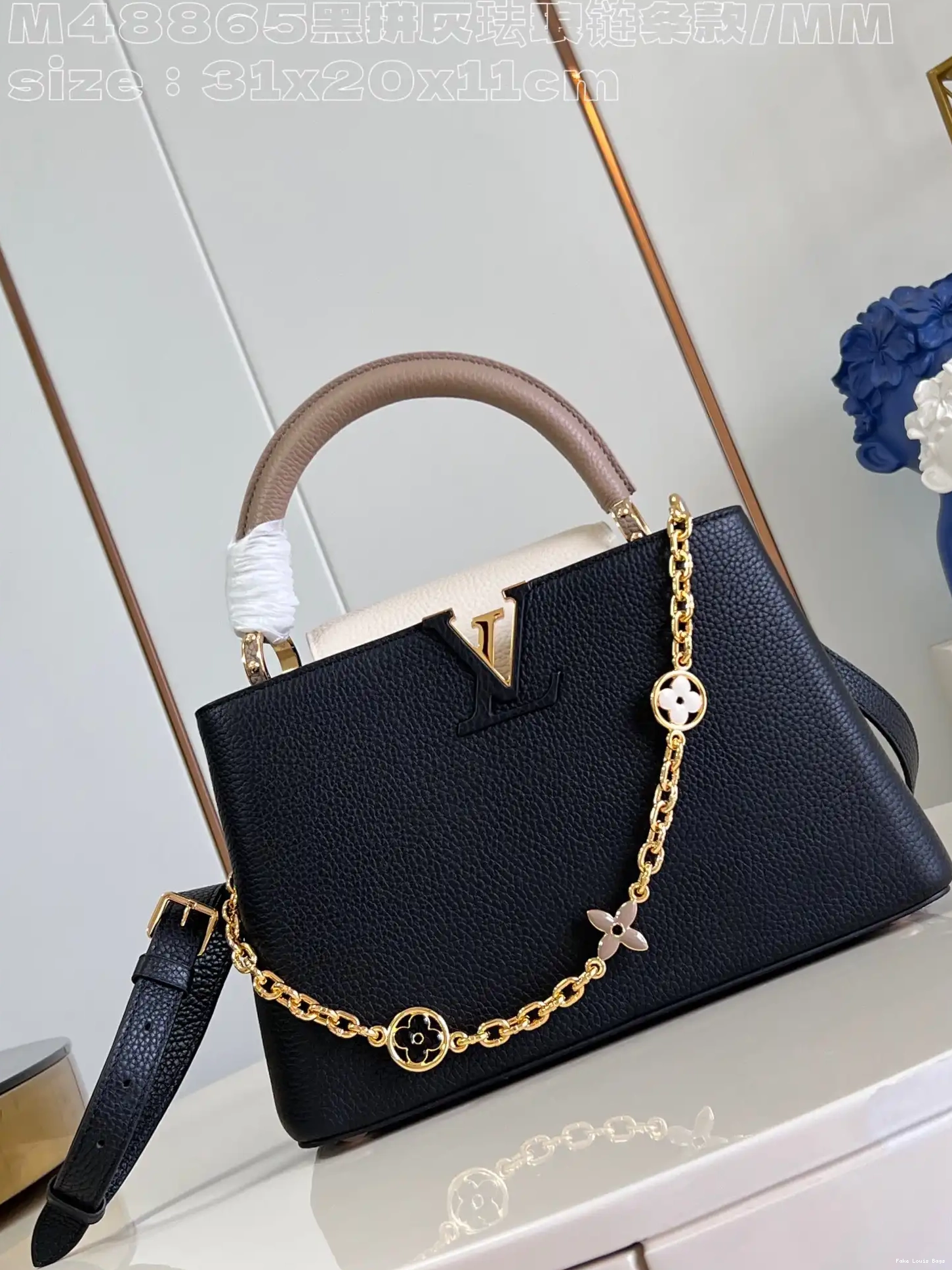 BB-31.5*20*11CM CAPUCINES VUITTON LOUIS 0510